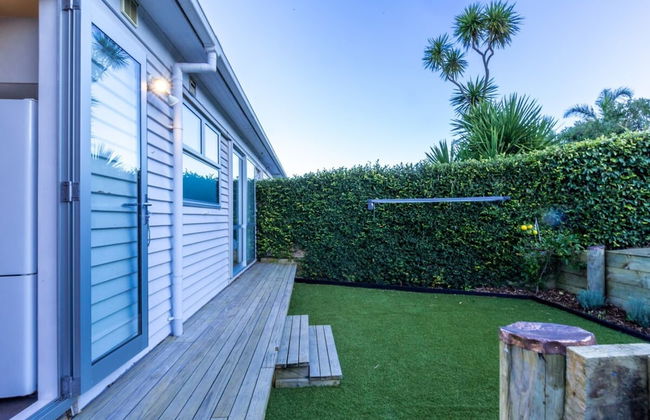 Sunny, Character 2 Bedroom Home - Mission Bay - Photo 15