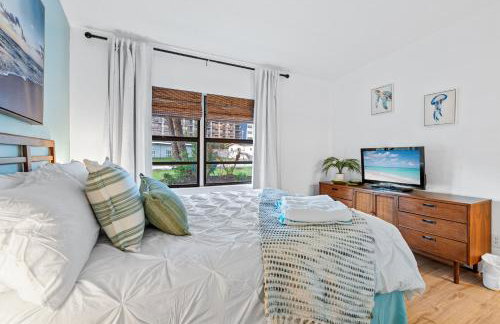 Surf Drive - Ultimate Beach Getaway for Families - Photo 6