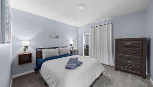 New Spacious Renovated Townhouse - Foto 5