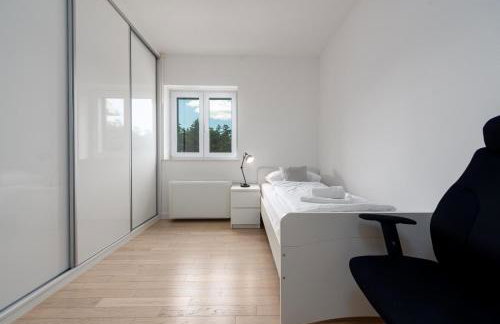 Villa Field Hill with Swimming Pool and Tennis Court - Foto 43