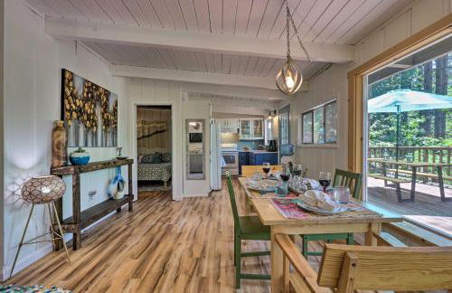 Loch Lomond Cabin with Hot Tub, Near Wineries! - Foto 7