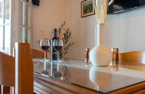 AQUA Apartment - Photo 31