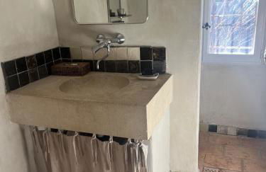 Maison atypique en pleine nature face au Luberon - Foto 29