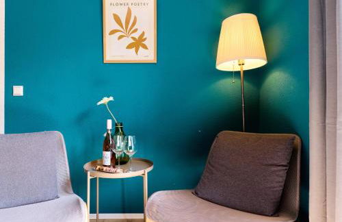 Praktisch&Zentral für Gruppen und Firmen-3 Schlafzimmer- 6 Personen-Parkplatz-Balkon-Stadtmitte-schnelles WLAN - Foto 13