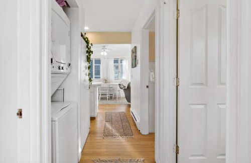 Beach Side Cottage in Narragansett - Photo 6