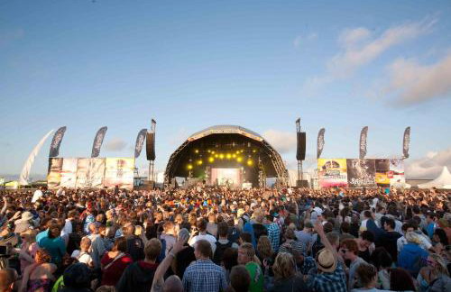 Stunning Two Bed Sea View Apartment with Pool & Gym - Foto 17