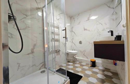 Love Escape - Foto 2