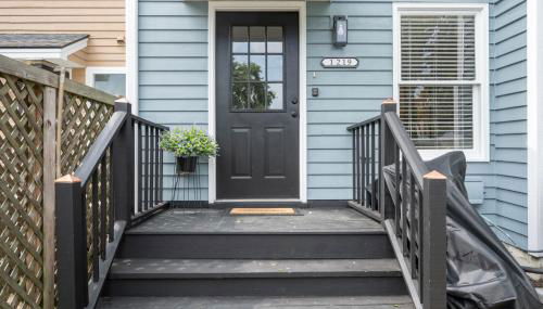 King Street Retreat Charming, Fully Updated Townhome - Foto 3