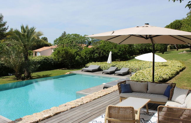 Holiday Home in Bagnols-en-foret With Pool - Photo 30