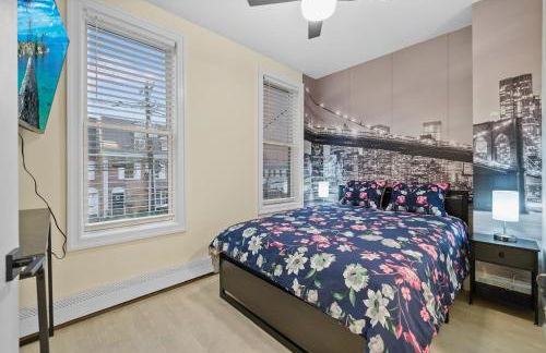 10Min to NYC - 2BR/2.5Bath-3Beds-Free Parking-No Chores - Foto 13