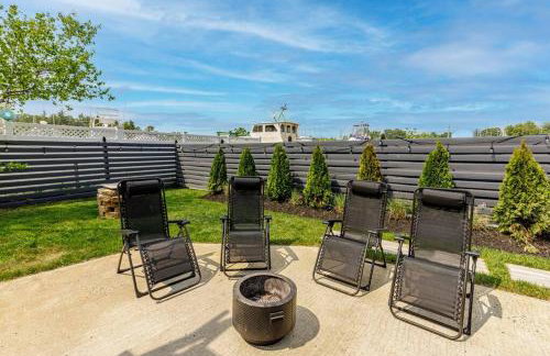 Riverfront Style w Firepits and Fun - Foto 13