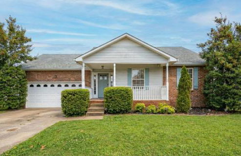 3BR Lakefront in Nashville with BBQ & Hot Tub - Foto 4