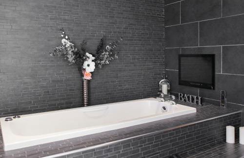 Stag Lodge - Photo 11