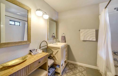 Peaceful Helotes Cabin Fire Pit, 9 Mi to Old Town - Foto 18