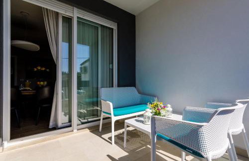 New Art Apartment - Photo 2