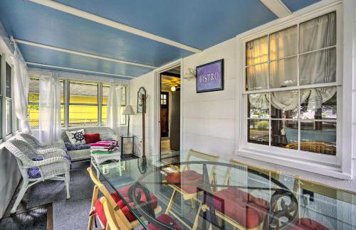 Point Pleasant Abode with Lagoon and Boat Dock! - Foto 1