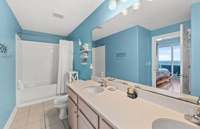 Large Balcony! Gulf Front Master Suite! Many Amenities On-site! - Foto 15