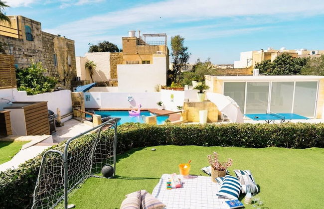 A Stunning Gozo Farmhouse With a Large Pool - Foto 17