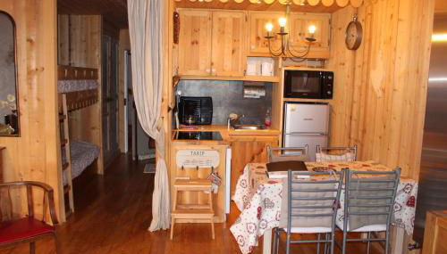 Praloup 1600 beau studio avec très belle vue - Foto 5