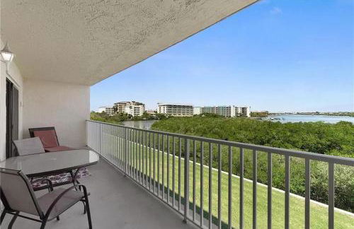 Bayshore Yatch Tennis Condo 2br 3 beds, Walking Distance to Beautiful Quite Beach - Foto 28