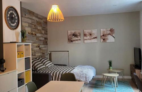 L'Escale CDG aéroport, Stade de France, Parc des Exposition, PARIS - Foto 13