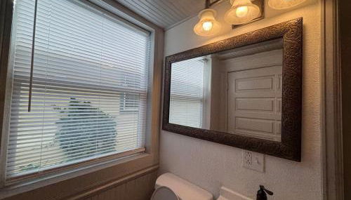 Downtown, 5-bed, 3-bath, 3-level - Foto 3