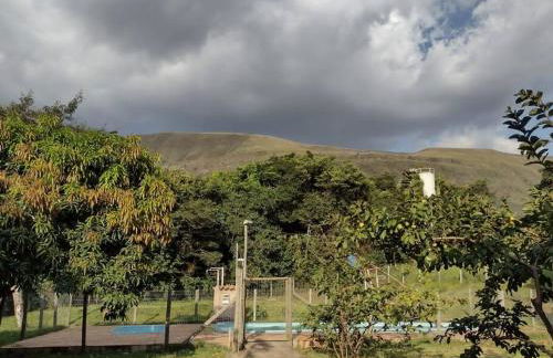 Sítio da Tia Lucia Perto da Montanha - Foto 12