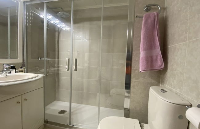 R151 - Apart Beachfront - Foto 40