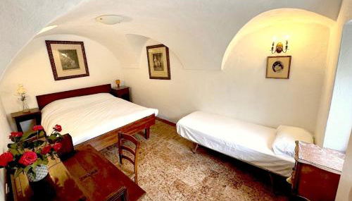 Principessa Grace Apartment Isolabona Italy Sleeps 3 - Foto 2