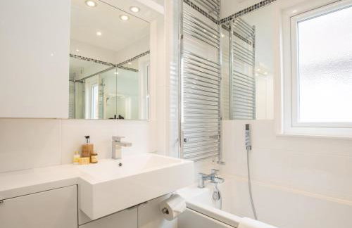 Trendy Flat in Sunninghill's Village Atmosphere - Pass the Keys - Foto 18