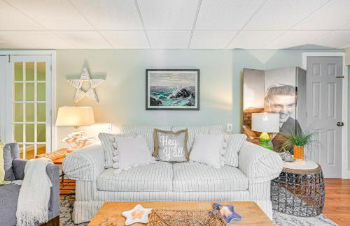 Pet-Friendly Apt with Hot Tub Near the Hamptons! - Foto 7