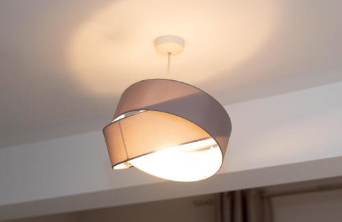 Stunning 1 BR Surbiton with views, near station - Pass the Keys - Foto 40