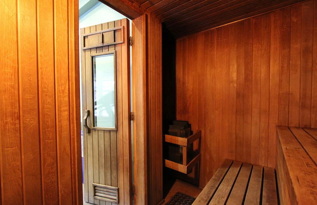 Glacier's Reach by Whistler Retreats - Photo 34