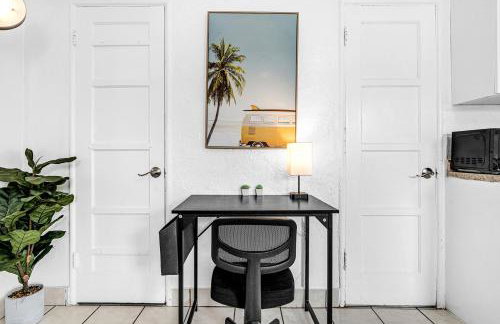 Executive Studio Hollywood Blvd & Near Beach - Foto 14