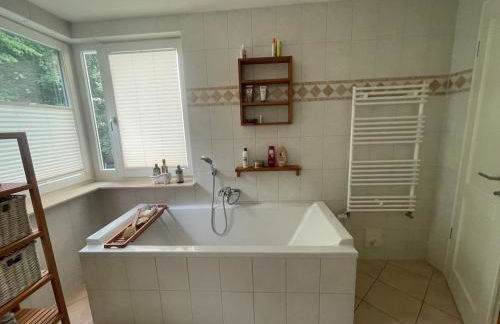 Reihenhaus inmitten der Stadt mit Sauna - Foto 37