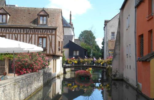 Élégant cocon au cœur de Montargis - Photo 15