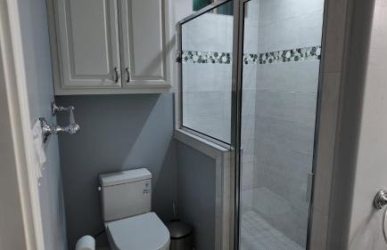 Spacious 4BR 3Baths Near Airport and La Plaza Mall - Photo 50