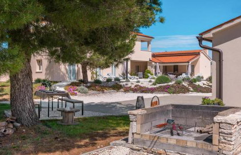 Amazing Home In Vodnjan With Sauna - Foto 7