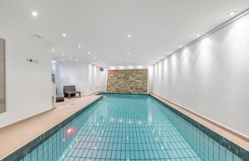 Aurion Residence - Indoor Pool, Sauna , Jacuzzi & Fitness - Foto 24