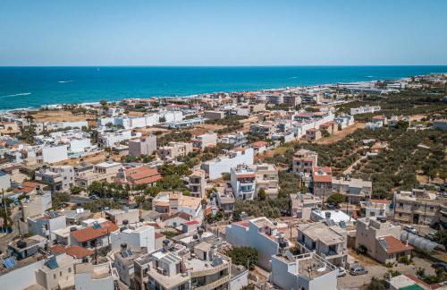 Casa EleMar Villa with Private Yard - Photo 28