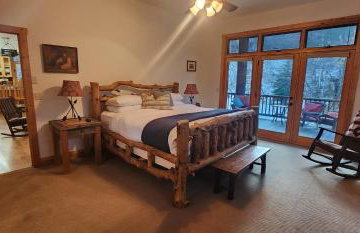 Sundance Spacious Vaulted Ceiling cabin, Hot tub, huge lawn - Foto 43