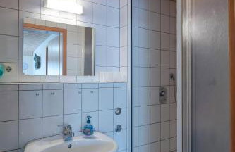 Hof in L i e b e s d o r f - Photo 37