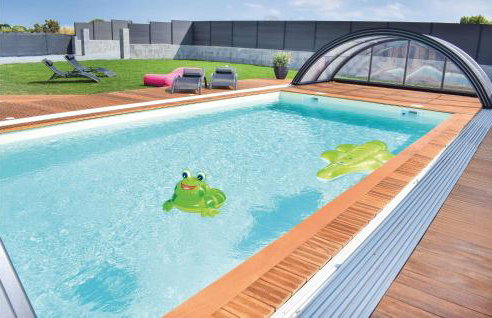 Gorgeous Home In Créances With Wifi - Foto 9