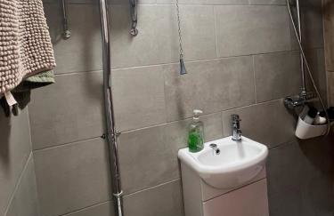 Locks Lane Cottage - Photo 11