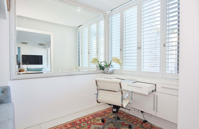 Villa Bleu Blanc in Camps Bay With Pool and Views - Foto 12