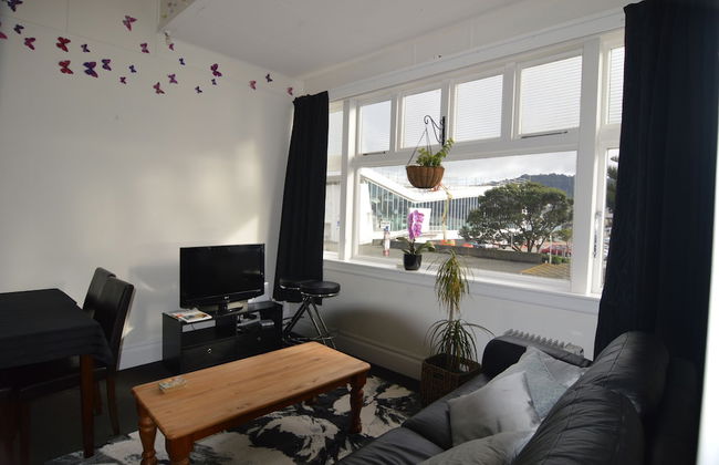 Private Bay House - Photo 10