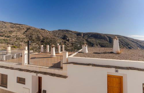 RentitSpain - Picena - Casa Picena Terraza y Senderismo en la Montaña - Photo 11