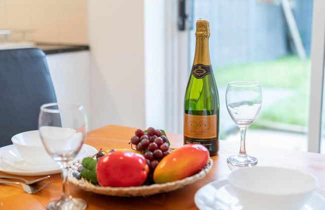 Superb Two Bedroom Duplex With Garden and Parking - Foto 14