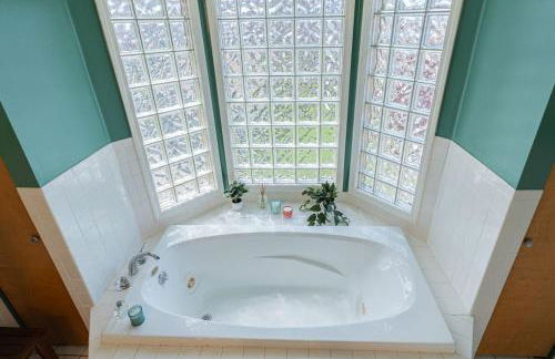 4 Bedroom 2 and a half bath that Sleeps 8 Near it all Ford Telegraph - Foto 25