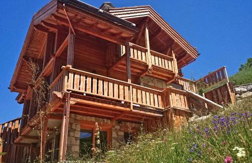 Prestigious Chalet with Pool & Hot tub, Mountain Views for 19 Guests - Foto 44